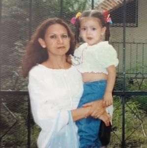 Meet your Posher, Iliana